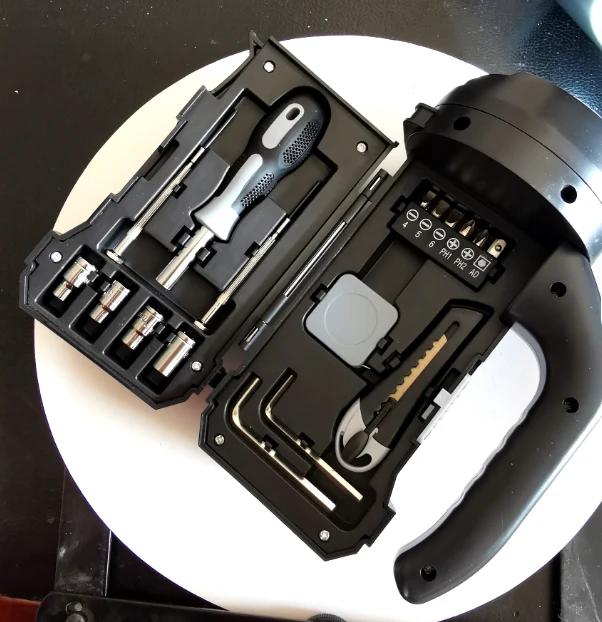 Tool Box Flashlight - Image 3